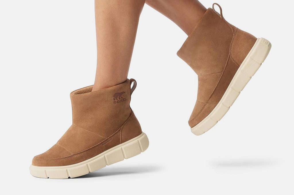 EXPLORER 3 SLIP ON VELVET TAN