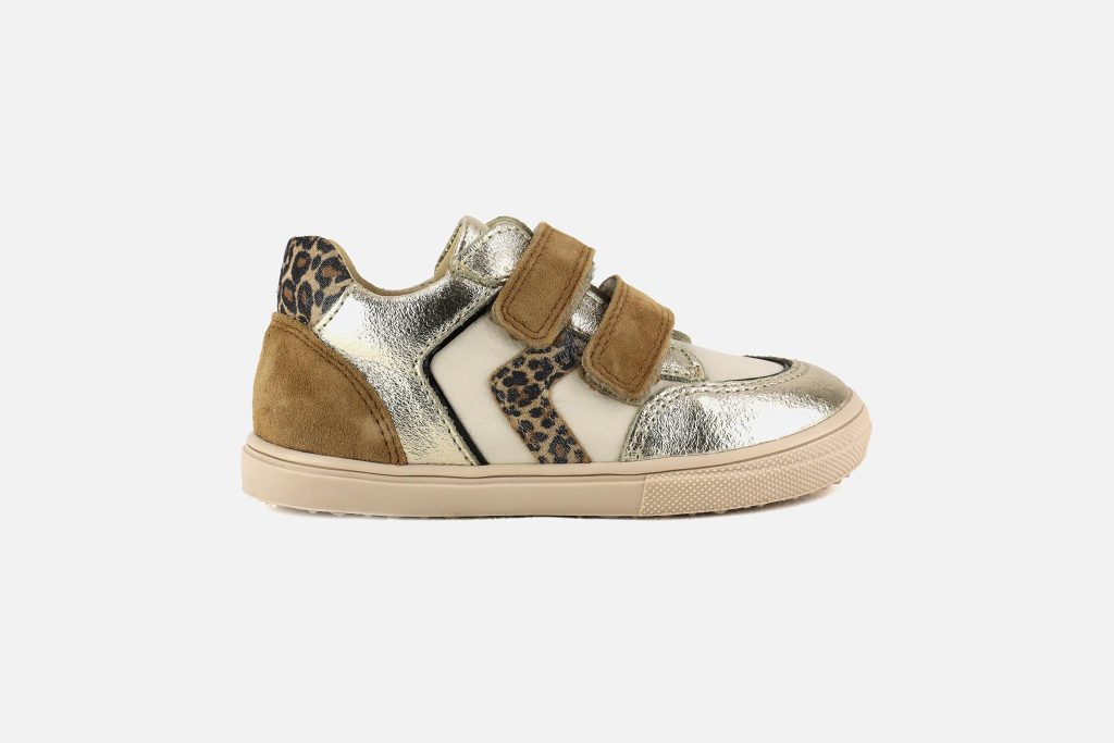 VIC SCRATCH OR CAMEL LEO