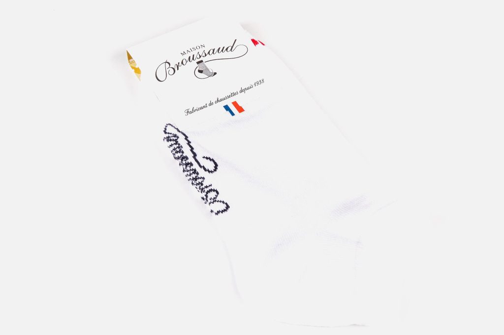 INVISIBLE LOGO MBD003 BLANC