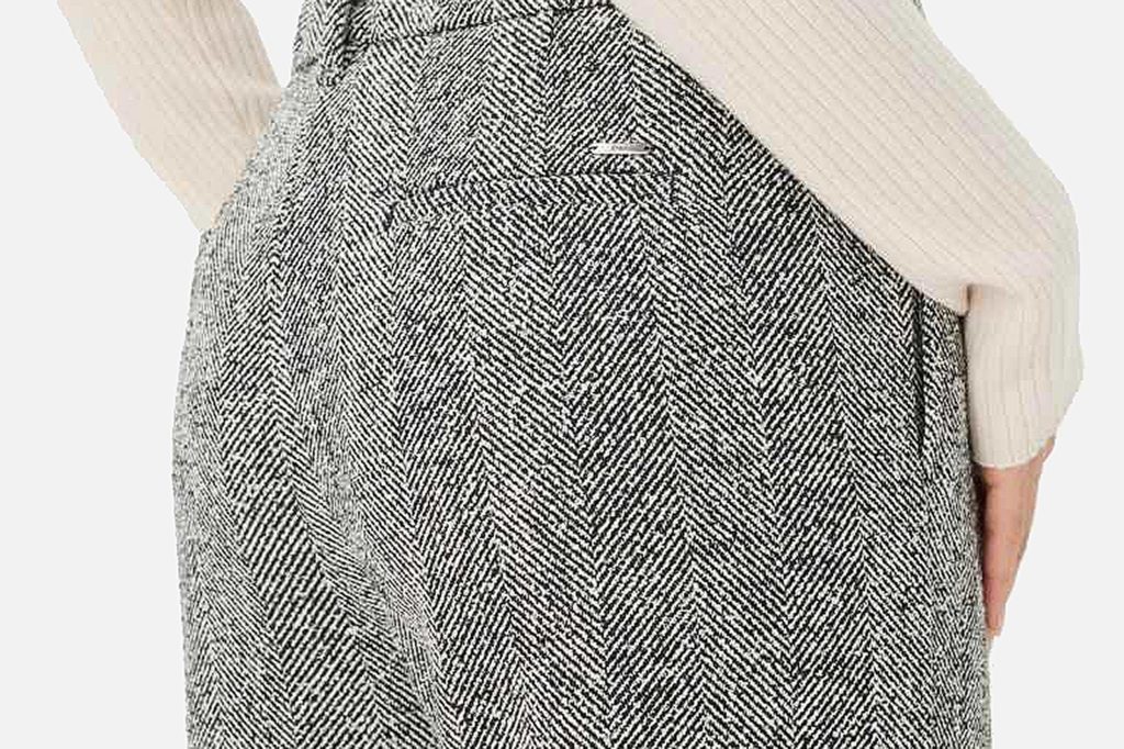 MAINE BLACK WHITE TWEED