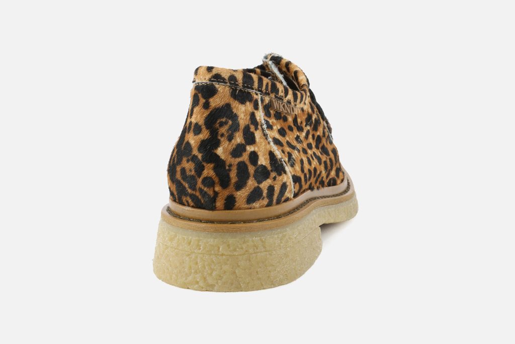 WATCHING JAGUAR CAMEL
