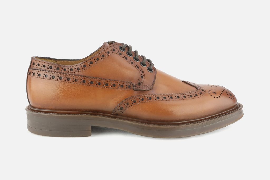 ENRICO DERBY TAN ANTIC