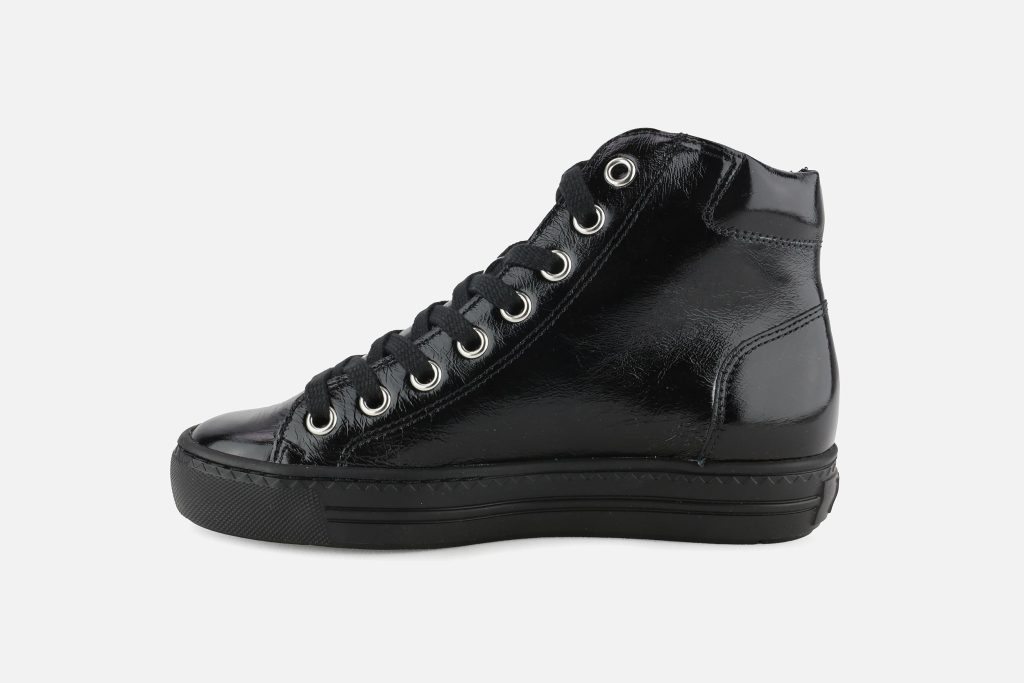 POP LACK BLACK