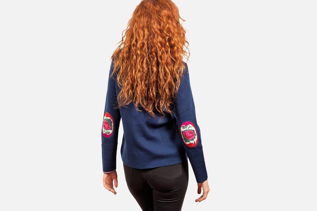 PULL V BLEU ROYAL ROSES