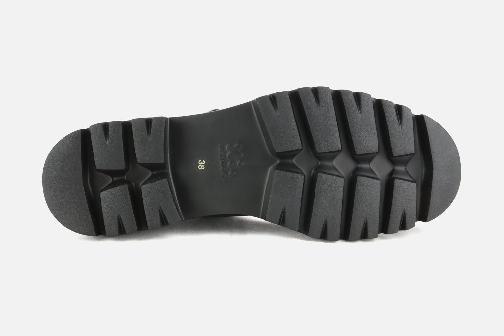 KAZ T STRAP BLACK