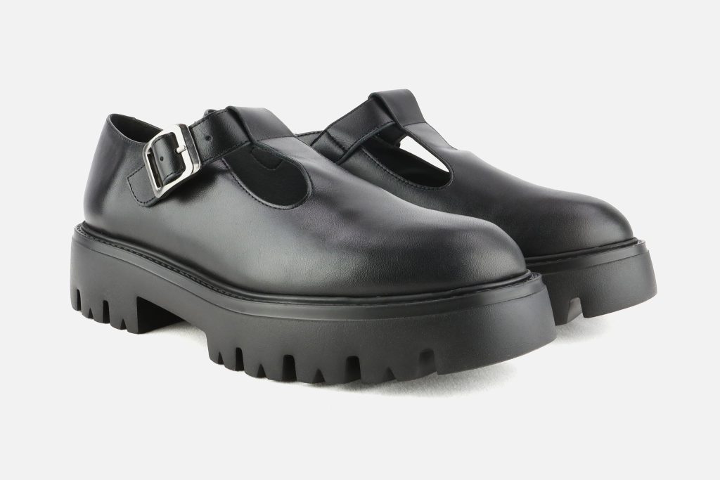KAZ T STRAP BLACK