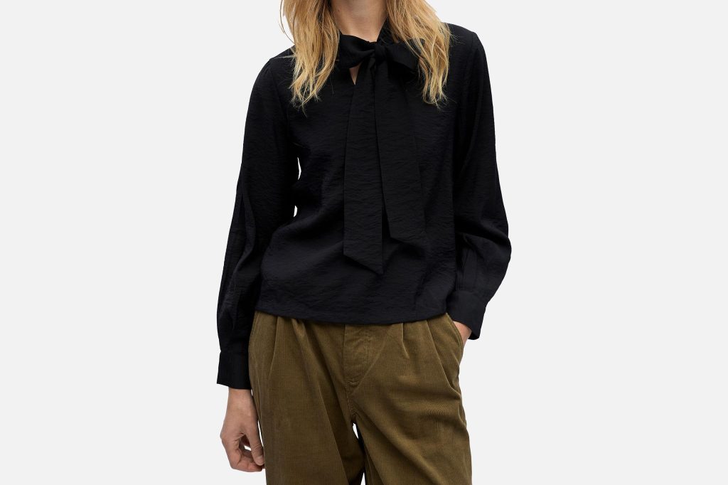 JACIRA BOW SHIRT BLACK