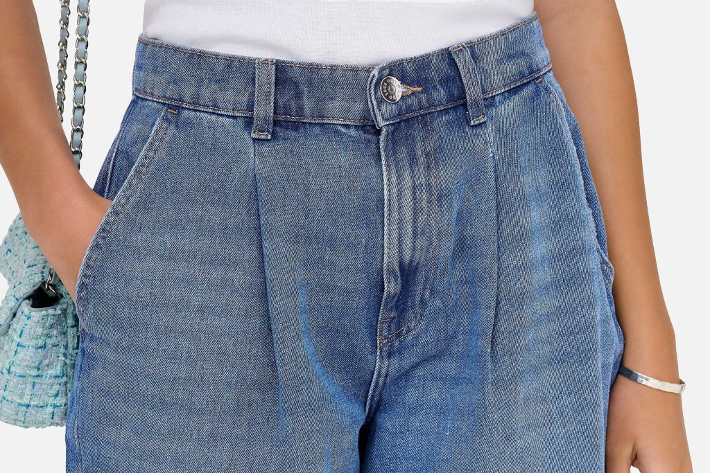 LIVY CHINO SHORT BLUE DENIM