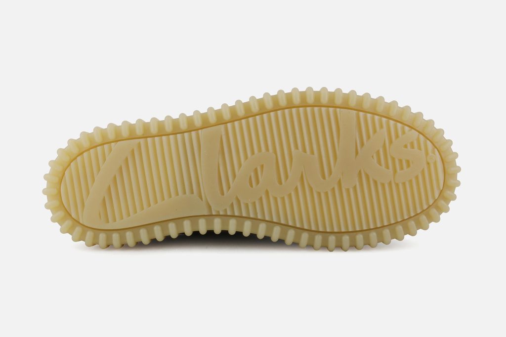 TORHILL LACE DARK SAND NUBUCK