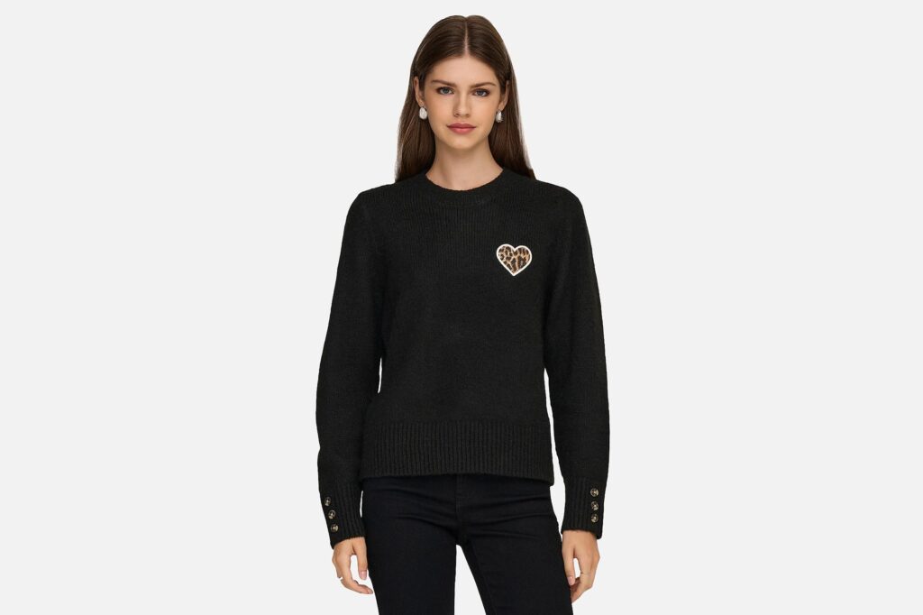 LAUREN BLACK LEO HEART