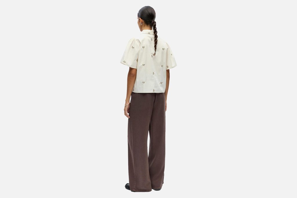 OBJMOLIA SS RE SHIRT CLOUD DANCER EMB FLOWER