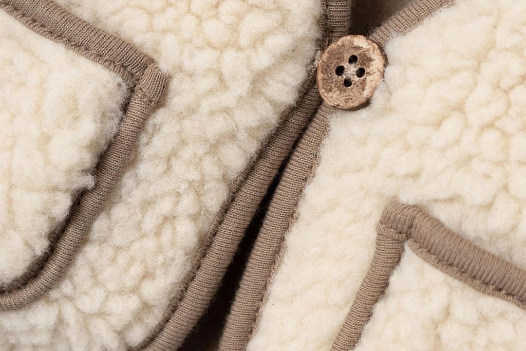JONO VEST SHERPA DOVE WHITE