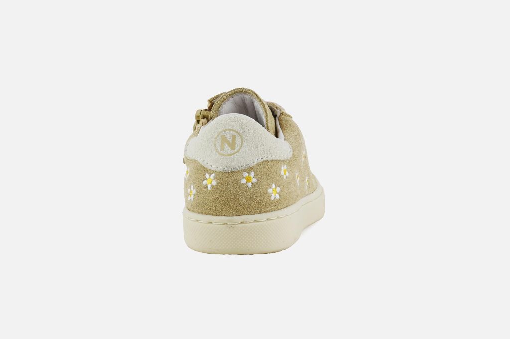 LEO LACE ZIP DAISY SANDY