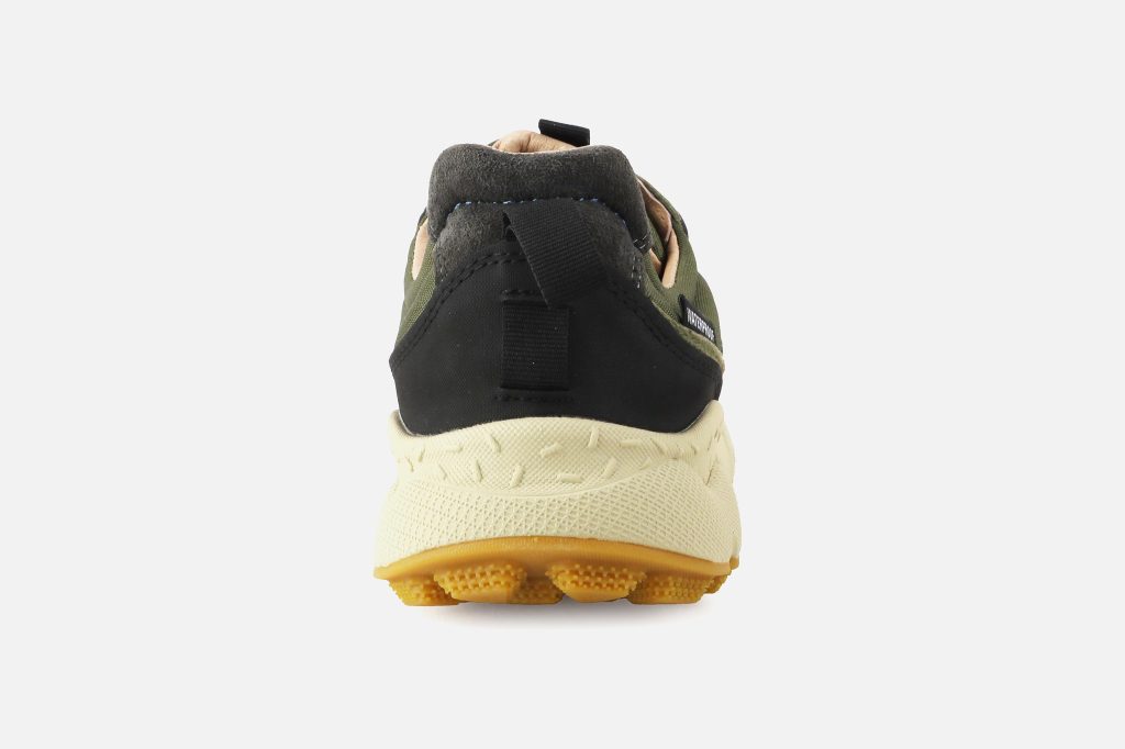 IWANO KAKI BLACK