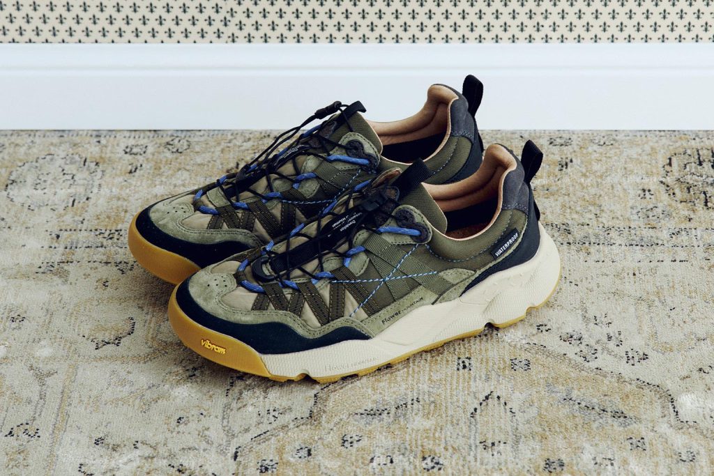 IWANO KAKI BLACK
