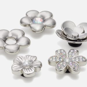 MONOCHROME SLVR FLWRS 5 PACK - Image 1