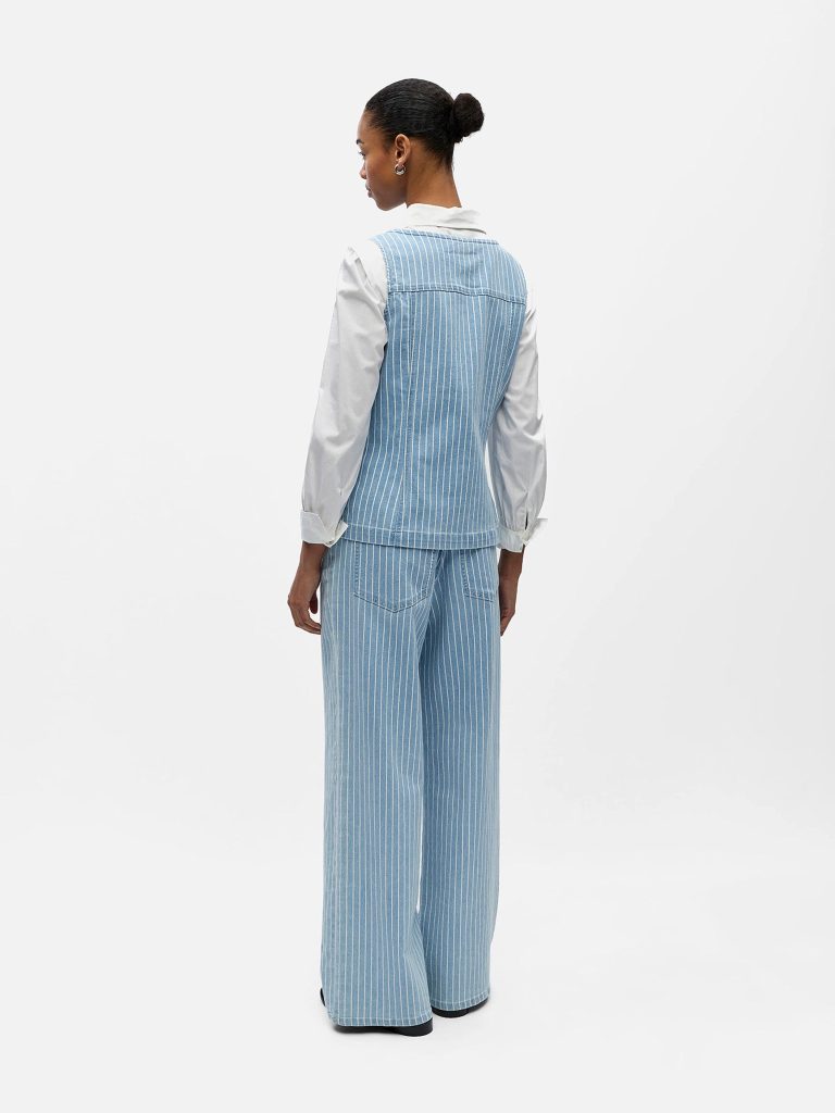 OBJSANNI SL RE DENIM WAISTCOAT LIGHT BLUE DENIM