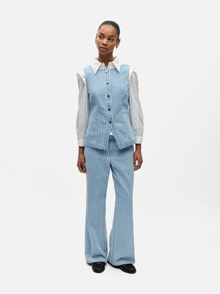 OBJSANNI SL RE DENIM WAISTCOAT LIGHT BLUE DENIM