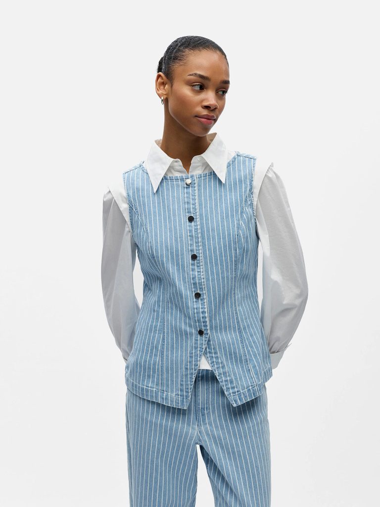 OBJSANNI SL RE DENIM WAISTCOAT LIGHT BLUE DENIM