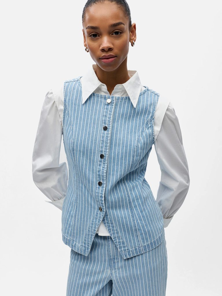 OBJSANNI SL RE DENIM WAISTCOAT LIGHT BLUE DENIM