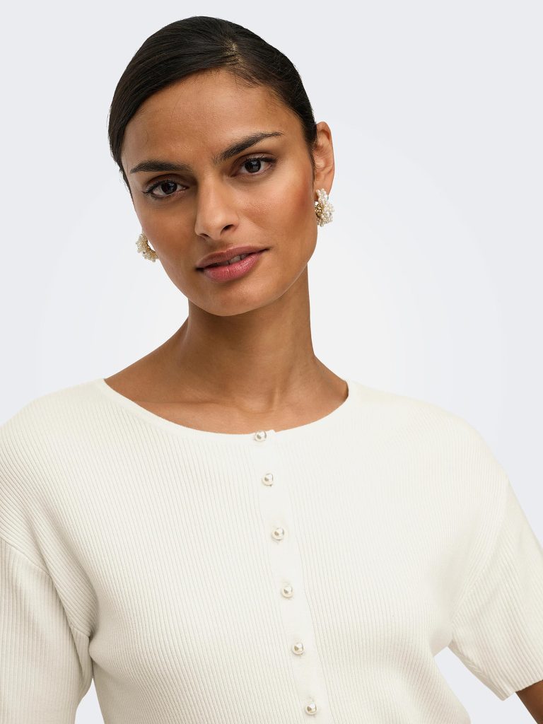 JDYGABY 24 ONECK PEARL CARDIGAN CLOUD DANCER