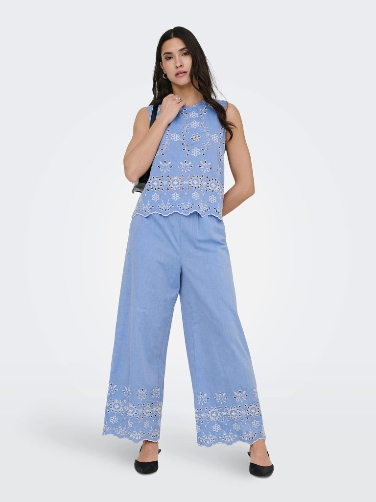 JDYMARINA HW EMB ANKLE PANT BLUE BONNET