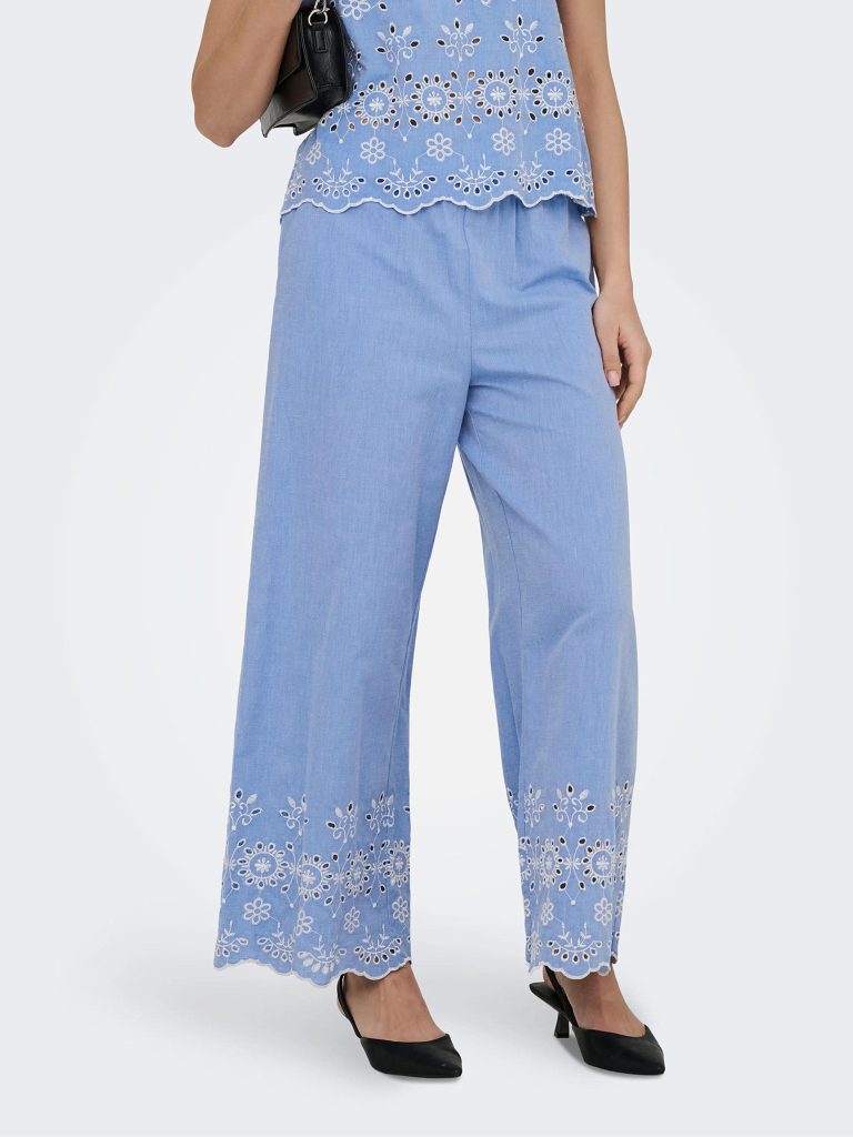 JDYMARINA HW EMB ANKLE PANT BLUE BONNET