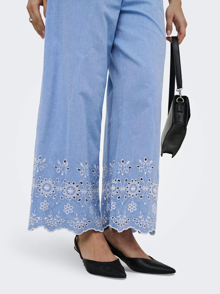 JDYMARINA HW EMB ANKLE PANT BLUE BONNET