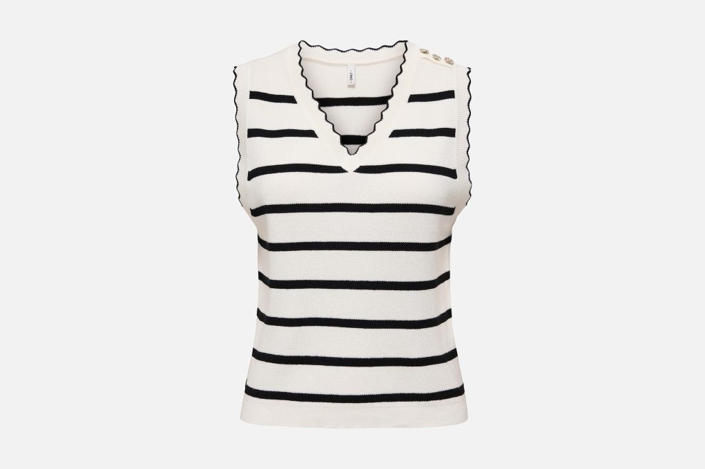 MELIANA BUTTON VNECK SNOW WHITE