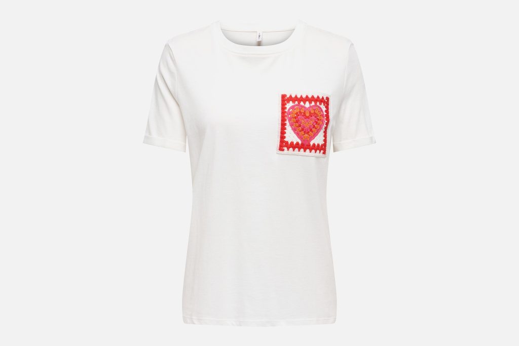 LUMA REG TEE CLOUD DANCER HEART