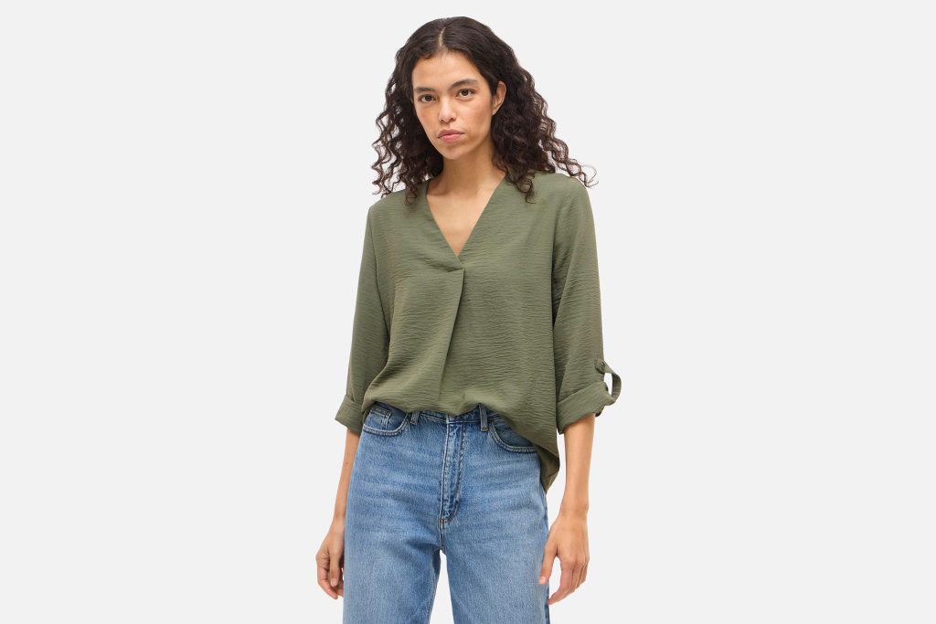 JOSA VNECK TOP OLIVINE