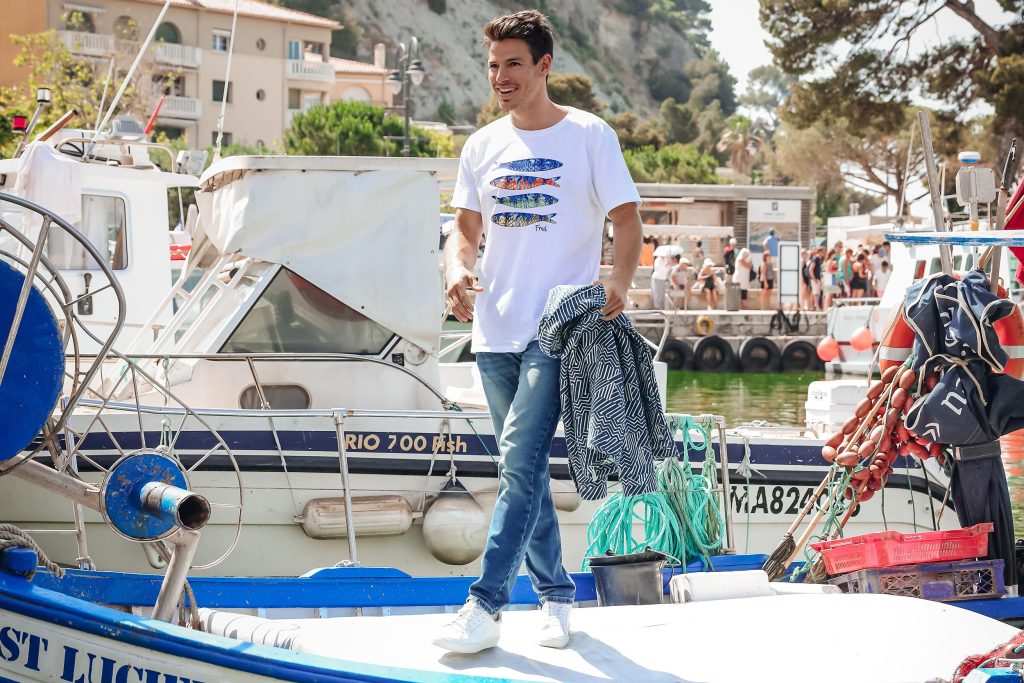 TSHIRT FISH PRINT OFF WHITE