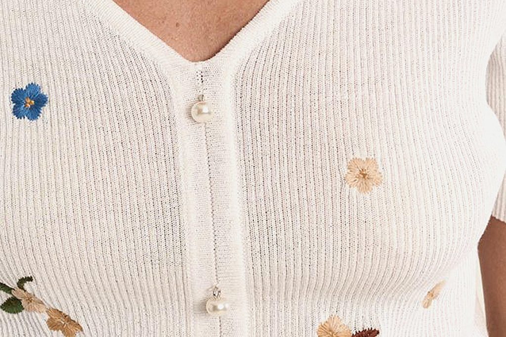 PULL MOLLY MANCHES COURTES FLOWERS ECRU