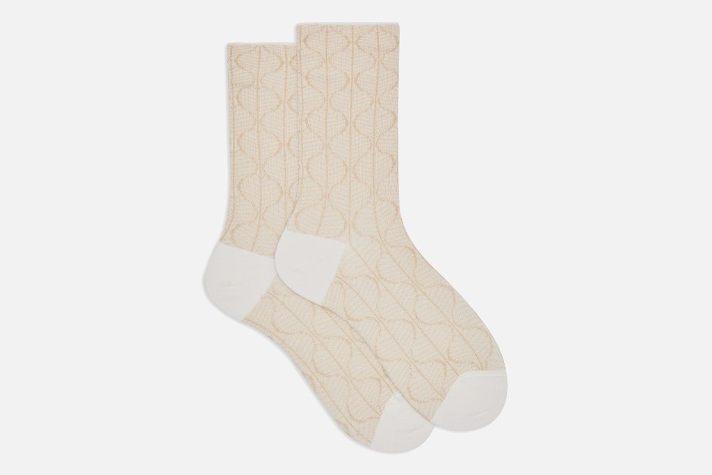 FEUILLES ONDULEES 516676 F ECRU