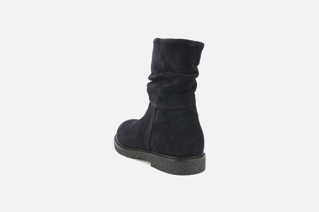 LEANA NAVY