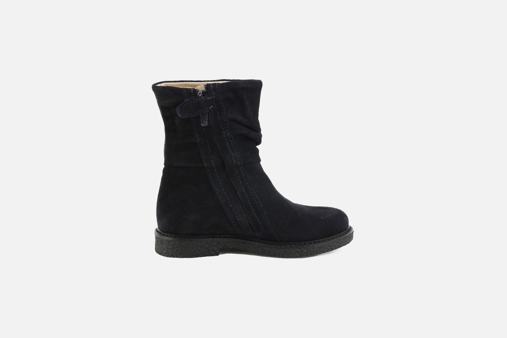LEANA NAVY