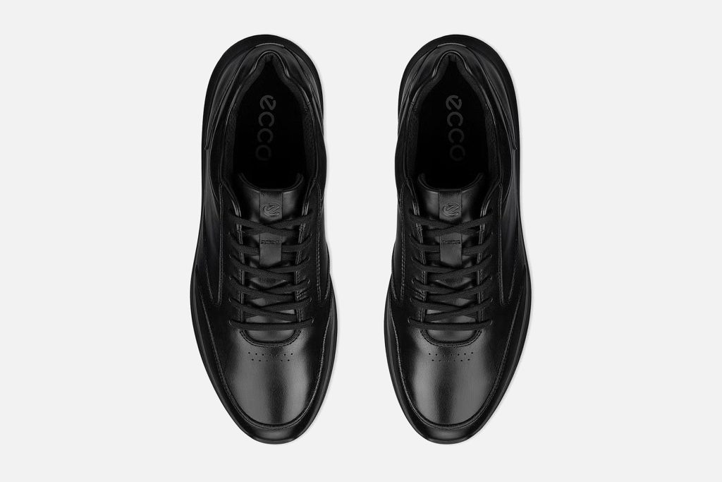 CITY STRIDE BLACK