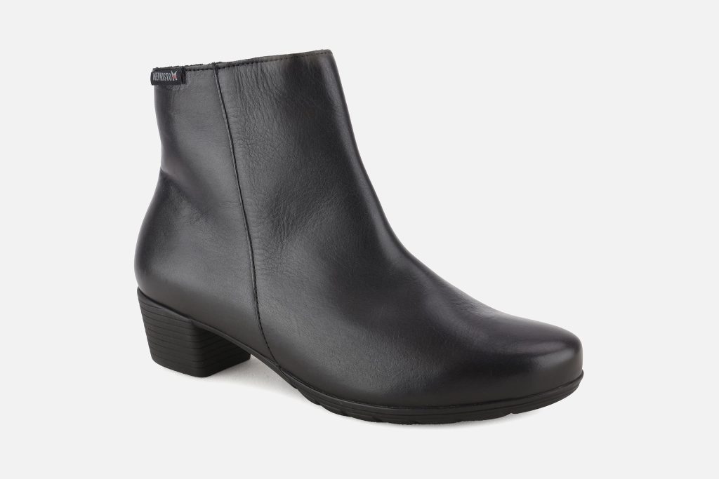 IOLA BLACK RC