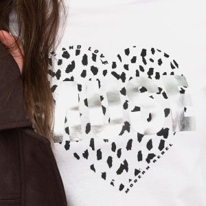 ONLKITA SS TEE JRS NOOS BRIGHT WHITE MUSE HEART – Image 5