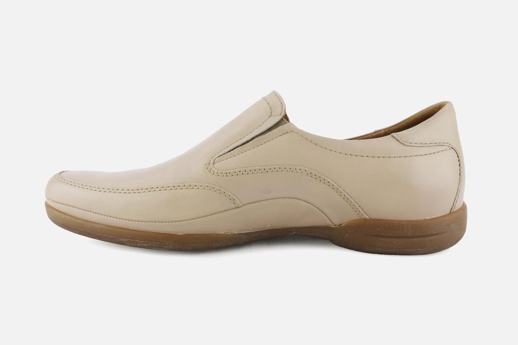 ROBIN CAMEL RC