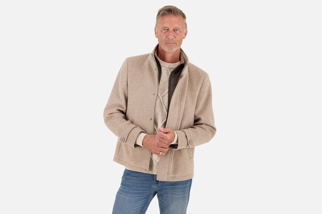 SHORT FUNNEL NECK COAT SAND