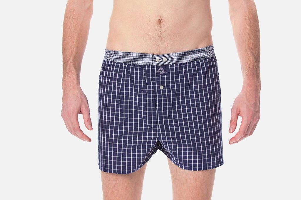 MC ALSON CLASSIC CHECKS NAVY