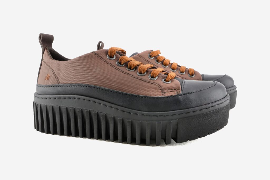 ART BRIGHTON LOW LACE BROWN BLACK