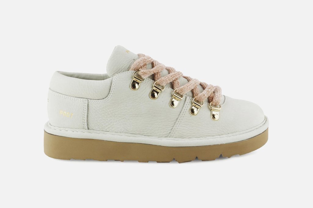 P007 CLAY LOW VANILLA
