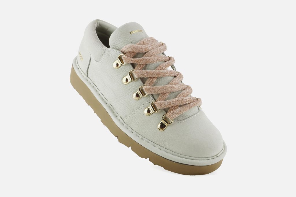 P007 CLAY LOW VANILLA
