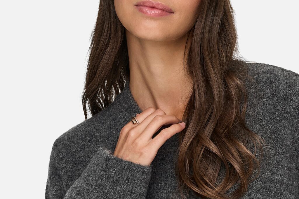 JDYANDREA LS FRINGE PULLOVER GREY