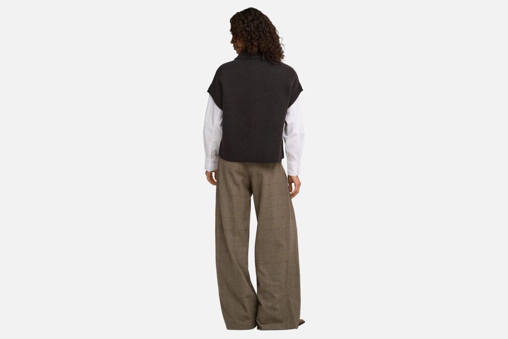 JDYLEA SL HN 2WAY ZIP VEST CHOCOLAT
