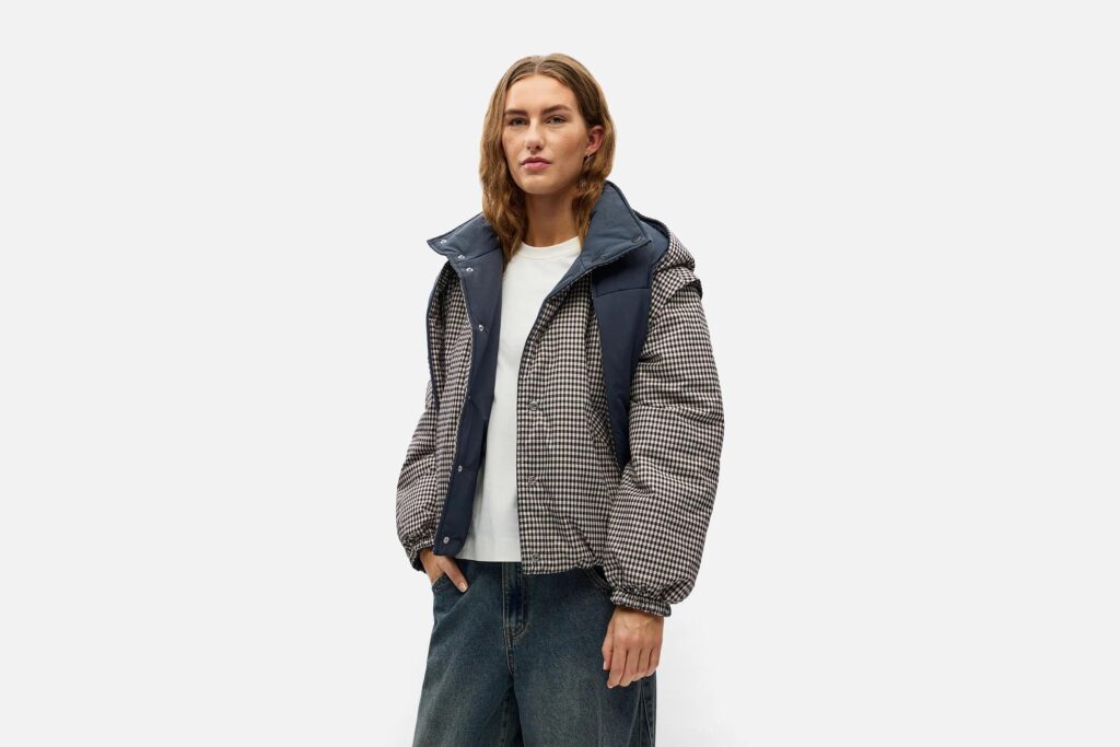 OBJTIMIA SHORT REVERSIBLE JACKET RAVEN BLACK