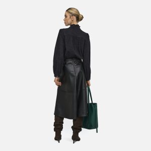 ONLAMIRA FR LS GLITTER SHIRT BLACK – Image 5