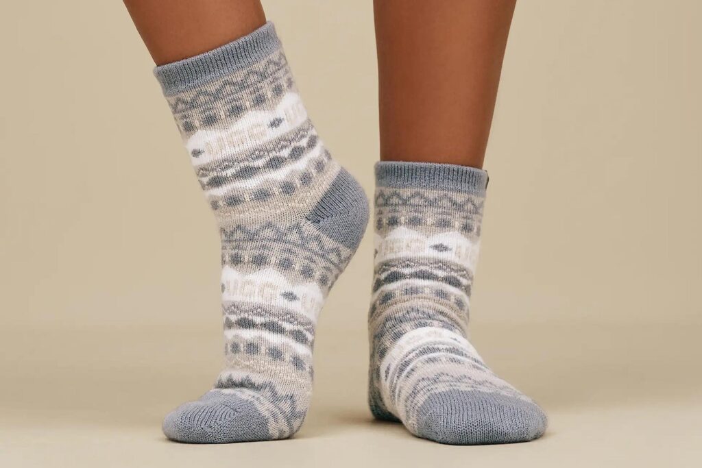 SOCKS CRESSIDA COZY QUARTER GREY